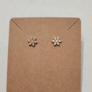 Gold NWOT Stainless Steel Snowflake Stud Earrings